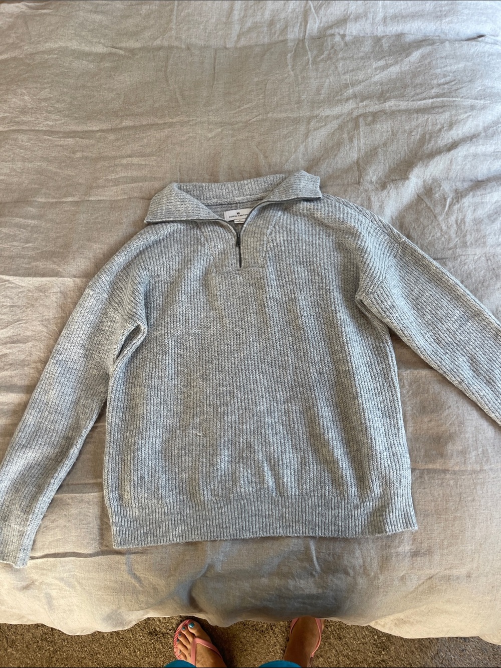 Women's Light Gray Ribbed Half-Zip Turtleneck Sweater